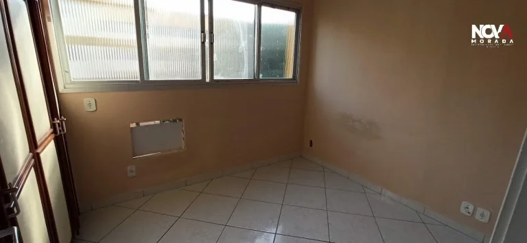 Imagem Se você não abre mão de espaço e quer a praticidade de morar a apenas 3 quadras do mar, este apa...