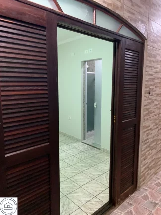 Imagem Imóvel em São Paulo / Zona norte / Morada do Sol / Região cemitério Jaraguá / Casa linda, Reformada a 3 anos.