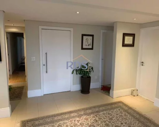 Imagem Vende excelente apartamento de 268m² no Itaim
