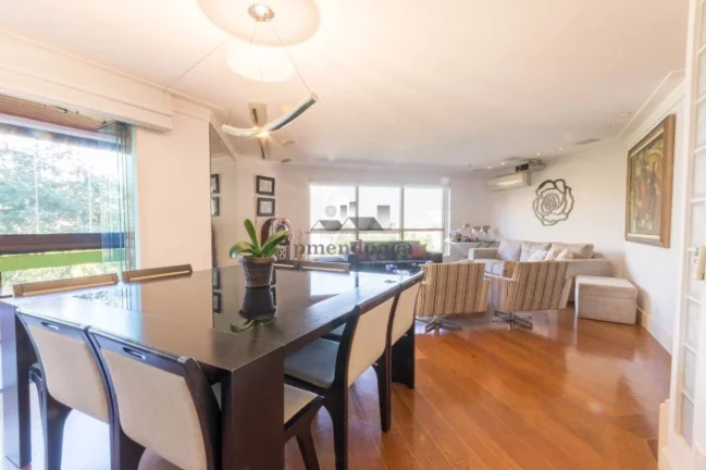Imagem Apartamento à venda em Vila Madalena com 2 suites e 3 vagas, 177 m² .
