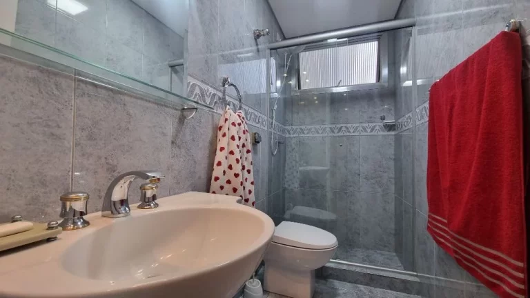 Imagem Apartamento com 2 dormitórios à venda, 90 m² - Pitangueiras - Guarujá/SP