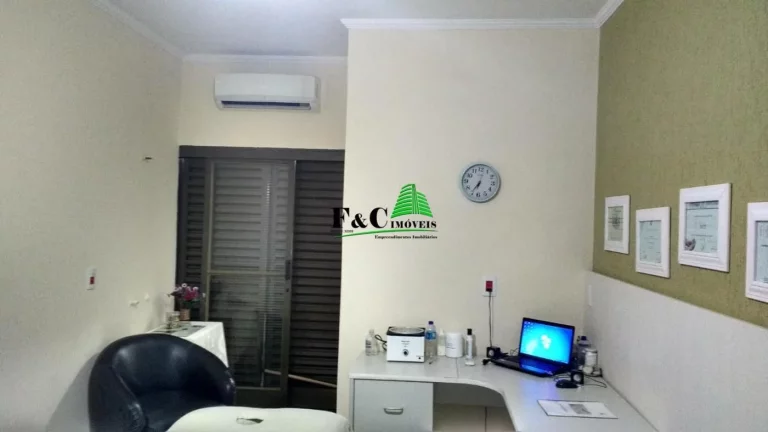 Imagem Casa para Venda em Limeira, Jardim Residencial Regina Bastelli, 3 dormitórios, 1 suíte, 1 banheiro, 2 vagas