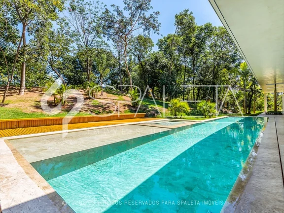 Imagem Belíssima mansão com elevador e acabamento impecável à venda no Terras de São José I