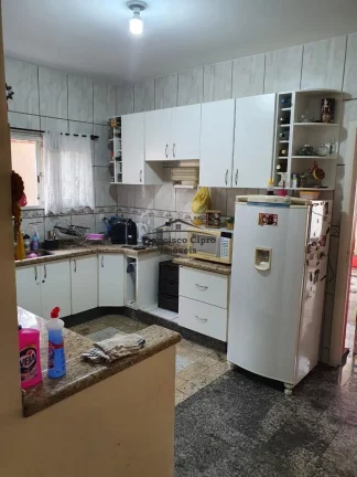Imagem Casa à venda no bairro Jardim Bela Vista - Guaratinguetá/SP