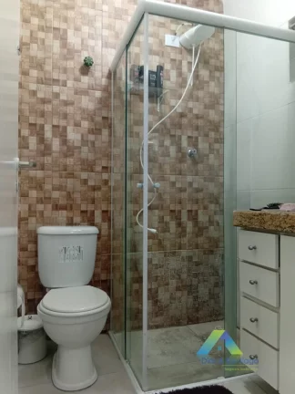 Imagem Sobrado a 15 minutos da estação do metro Jabaquara, 3 dormitórios, sala 2 ambientes, 1 vaga valor excelente !