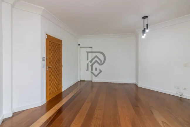 Imagem Apartamento Chácara Klabin reformado 3 vagas determinadas