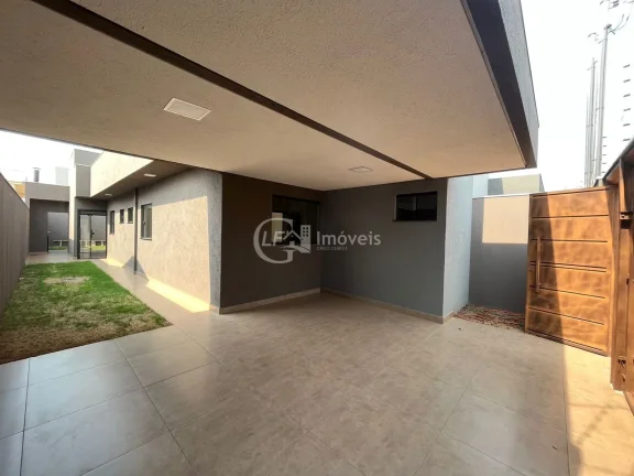 Imagem Imperdível: casa à venda em Campo Grande-MS, bairro Monte Castelo, 3 quartos, 3 suítes, 1 sala, 1 banheiro, 2 vagas, 110m².