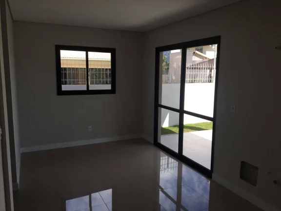 Imagem Casa com 3 dormitórios à venda, 130 m² - Cachoeira do Bom Jesus - Florianópolis/SC