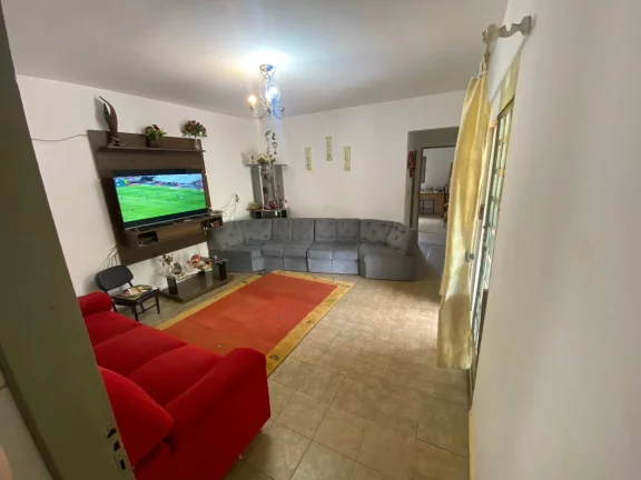 Imagem Chácara á venda c/ 03 dormitórios, Recanto Maravilha - Ao lado da Rodovia Castelo Branco