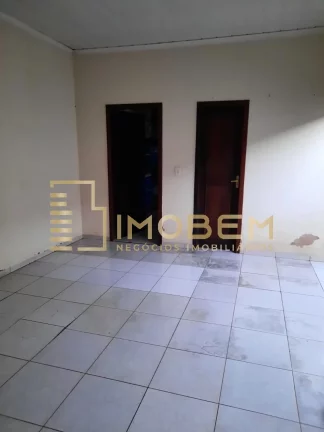 Imagem Casa à venda em Sinop-MT: 3 quartos, 1 suíte, 1 banheiro, 2 vagas de garagem, 170m² no Jardim das Orquídeas!