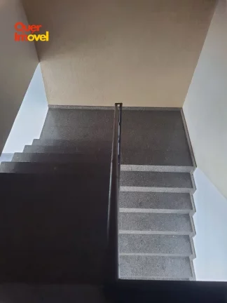 Imagem Sobrado à Venda em Ribeirão Preto-SP Residencial e Comercial Palmares 5 Quartos, 1 Suíte, 4 Banheiros 250m² 4 Vagas