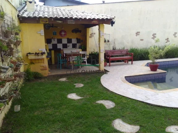Imagem Casa com 4 Quartos à Venda, 300 m² em Jardim Do Golf I - Jandira