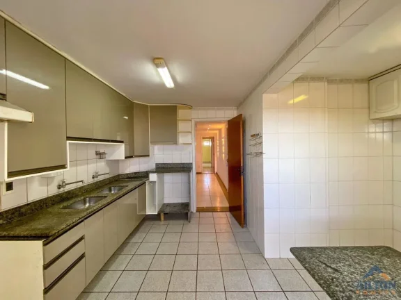 Imagem Cobertura Duplex com 4 Quartos à Venda na Praia do Morro - Guarapari/ES