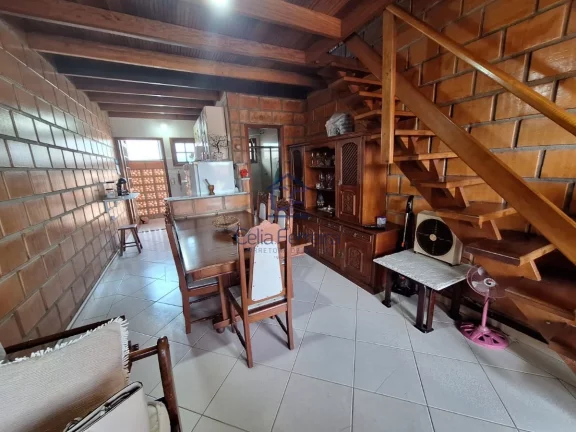 Imagem Apartamento em condomínio em excelente localização a 500m da praia Martim de Sá - Caraguatatuba/SP