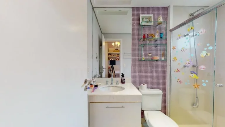 Imagem Apartamento diferenciado em Perdizes com 3 suites e 4 vagas, 190 m²