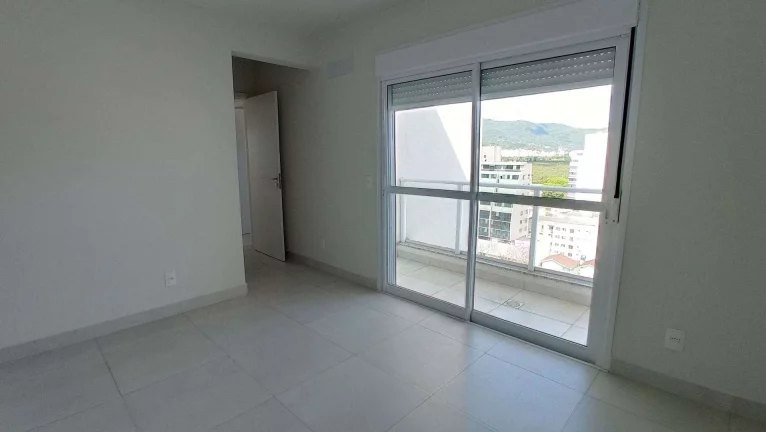 Imagem Cobertura à Venda com 3 Dormitórios (1 suíte), 156 m² - Agronômica - Florianópolis/SC
