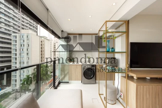 Imagem Apartamento mobiliado na João Moura com 60m², 1 suíte e 1 vaga.