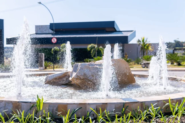 Imagem Terrenos à venda Loteamento Residencial Portal dos Lagos - Lotes à partir de 420 a 908 m2 em excelen