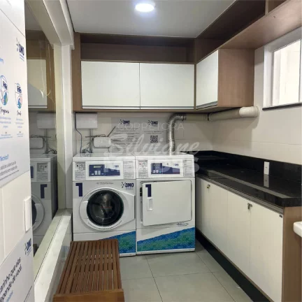 Imagem Apartamento de 62 m² mobiliado com 2 vagas e depósito no Campolim - lindo!