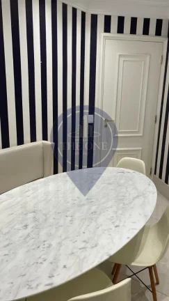 Imagem Apartamento de Luxo na Vila Nova Conceição: 3 Quartos, 1 Suíte, 3 Banheiros e 3 Vagas - 200m² de Puro Conforto!
