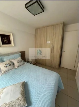 Imagem Apartamento à venda em Niterói-RJ, bairro Fátima: 3 quartos, 1 suíte, 2 banheiros, 1 vaga de garagem, 64m² de área. Imperdível!
