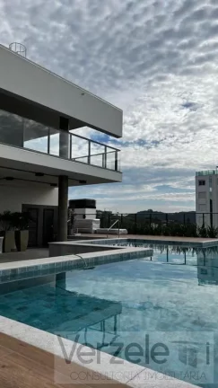Imagem Apartamento 4 ou + dormitórios para Venda em Itajaí / SC no bairro Praia Brava de Itajaí