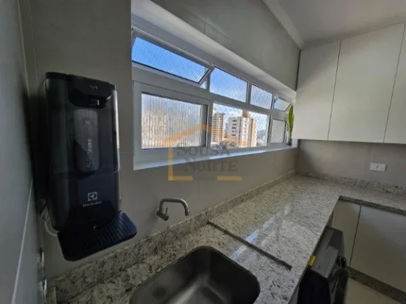 Imagem Apartamento recÃ©m reformado, 63mÂ², muito arejado e iluminado, vista livre, 2 dormitÃ³rios com armÃ...