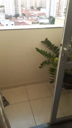 Apartamento com 2 quartos sendo 1 suíte, sala 2 ambientes com sacada, cozinha planejada, banheiro c...