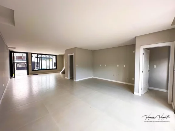 Imagem Casa / Sobrado para Venda em Camboriú / SC no bairro São Francisco de Assis