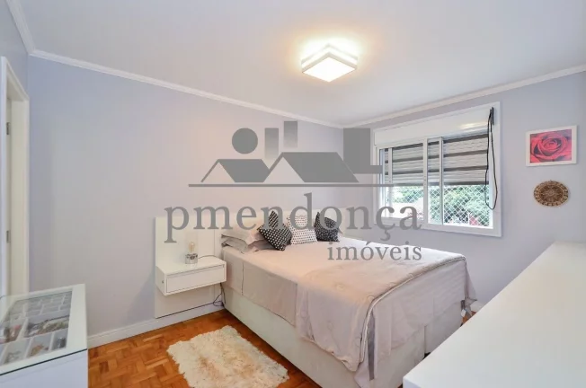 Imagem Apartamento com living para 2 ambientes, 3 dormitórios sendo 1 suíte, banheiro social, cozinha, área