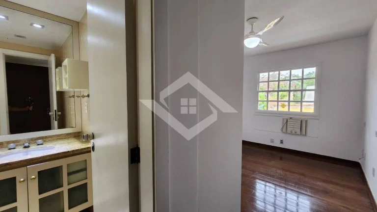 Imagem Casa de Luxo na Barra da Tijuca – Santa Mônica Classic – 4 Quartos, Piscina