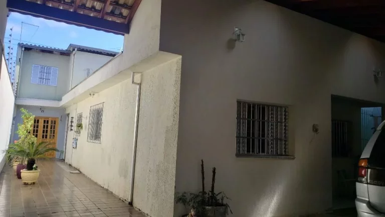 Imagem Casa com 4 dormitórios à venda, 253 m² por R$ 560.000,00 - Vila Amorim - Suzano/SP