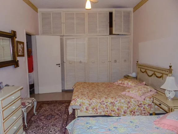 Imagem Pitangueiras - Frente total ao mar - Linda vista - 502 m² úteis - Garagem no prédio.