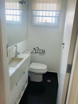 Imagem Casa em condomínio - 3 dormitórios, 1 suíte, 2 vagas Imagem Casa em condomínio - 3 dormitórios, 1 suíte, 2 vagas