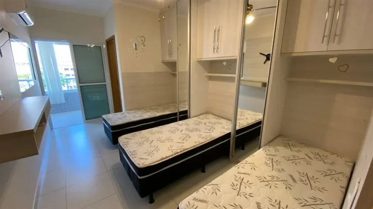 Imagem APARTAMENTO COM 100 m² - OCIAN - PRAIA GRANDE SP