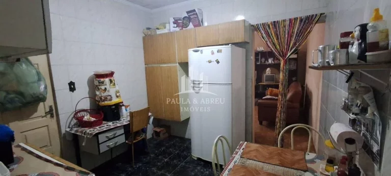 Imagem São 2 Casas, 5 e 3 Cômodos, Principal Térrea, 2 Vagas com portão automático, na Excelente Vila Emílio, Mauá-SP
