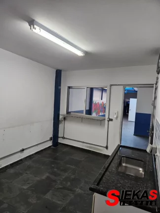 Imagem Ponto Comercial na Penha - São Paulo-SP: Espaço com 9 salas, 14 banheiros e 350m² de área!