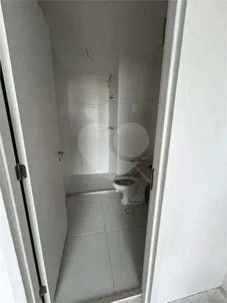Imagem Studio à venda com 1 quarto, sendo 1 suíte, no condomínio Go Portugal, São Paulo - SP