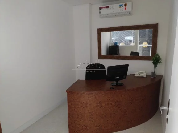 Imagem Edifício comercial na Vila Andrade com 3 pavimentos + subsolo, nas proximidades da Av. Giovanni Gro...