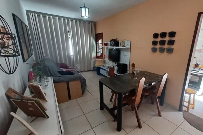 Imagem Casa com três dormitórios em itaipuaçu.