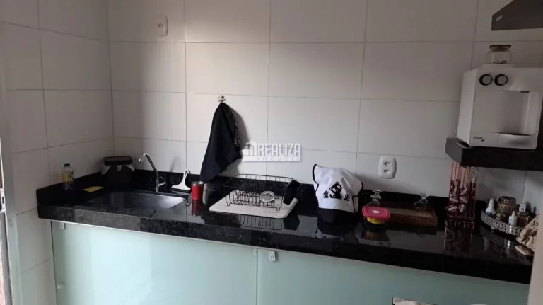 Imagem Casa à venda com 3 dormitórios no Conjunto Manoel Mendes em Uberaba