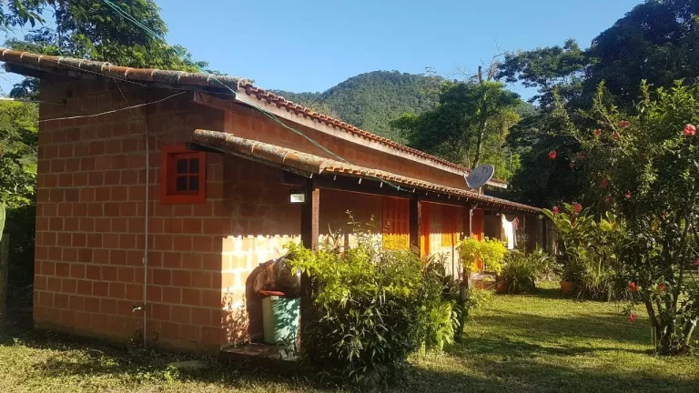 Imagem Sítio em Niterói com negociação.