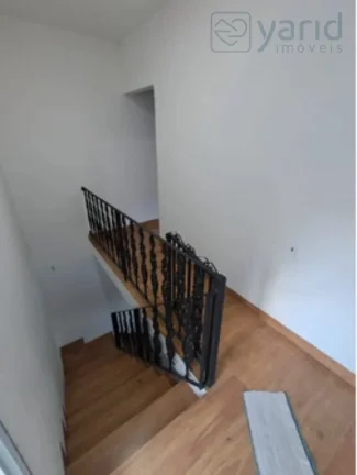 Imagem Imperdível oportunidade: Casa à venda em Jundiaí-SP, bairro Jardim Vale Verde - 2 quartos, 1 sala, 1 banheiro, 3 vagas, 120m².