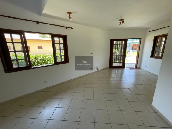 Imagem Casa em Condomínio para Venda em Ubatuba / SP no bairro Horto Florestal