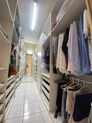 Imagem Casa à venda com 4 dormitórios (três suítes) R$ 1.600.000 - BOM PARA CLINICAS . Jóquei - Teresina/PI