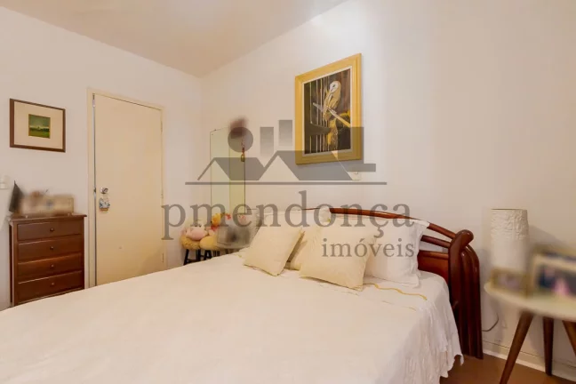 Imagem Apartamento na Alameda Lorena com 123m², 3 quartos (1 suíte) e 1 vaga.