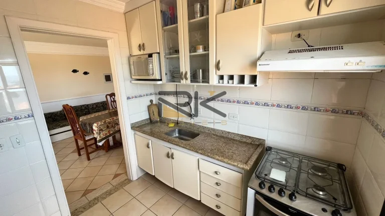 Imagem Cobertura Duplex Praia Grande em Ubatuba-SP com 3 dormitórios,sendo 1suíte,varanda gourmet com churrasqueira,2 vagas de garagem