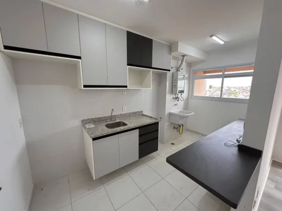Apartamento com 3 Quartos para Alugar, 66 m² em Jardim Das Belezas - Carapicuíba