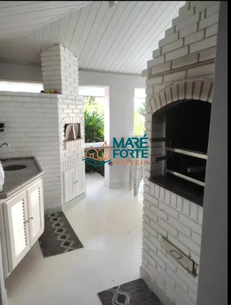 Imagem Maravilhosa casa em bairro fechado com vista mar!