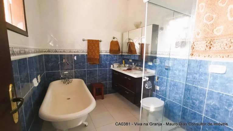 Imagem Casa com 4 dorm à venda, 418 m² por R$1.375.000 - Granja Viana - Cotia/SP